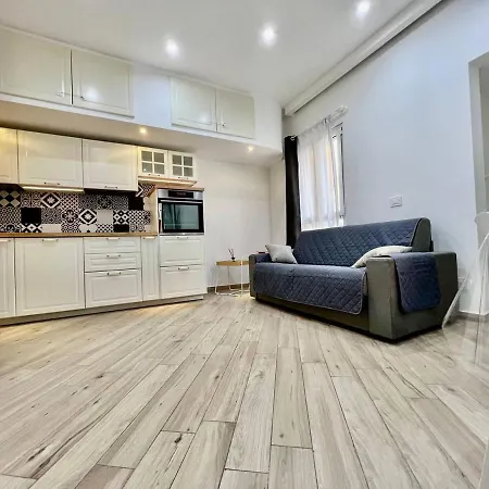 Small Wonder Centocelle * Rom